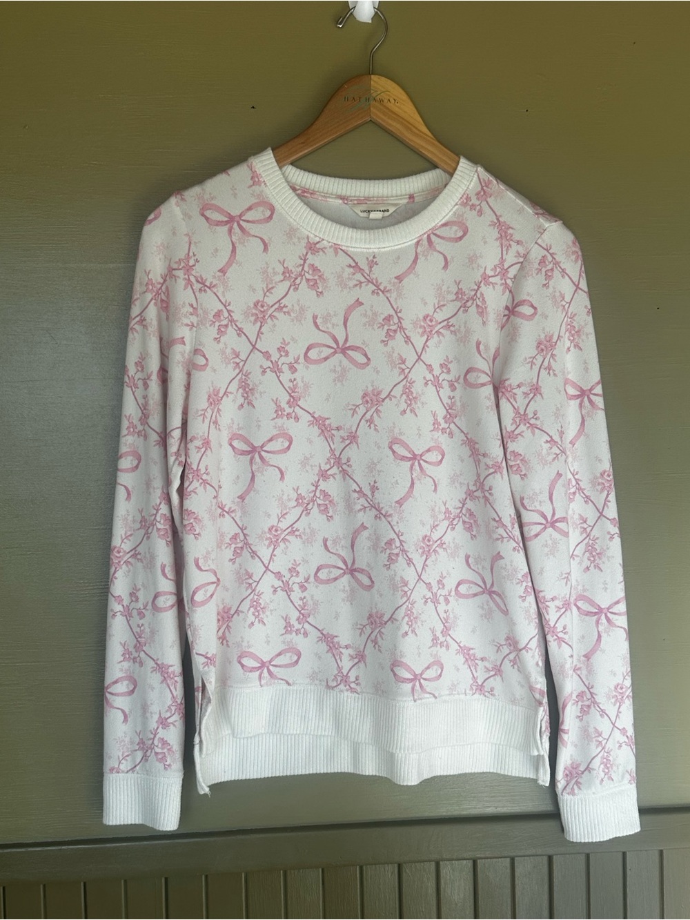 Lucky Brand Pink Bow Floral Crewneck Breast Cancer Medium
